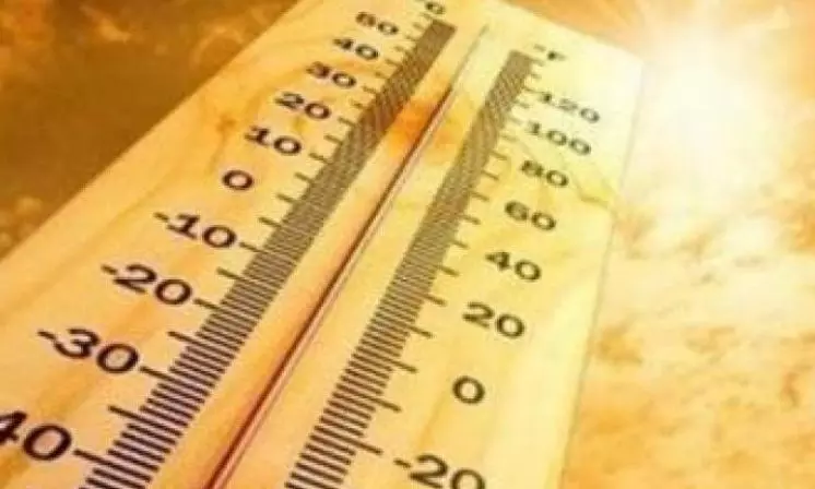 This image has an empty alt attribute; its file name is 1898620-summertemperaturesinandhrapradesh.webp